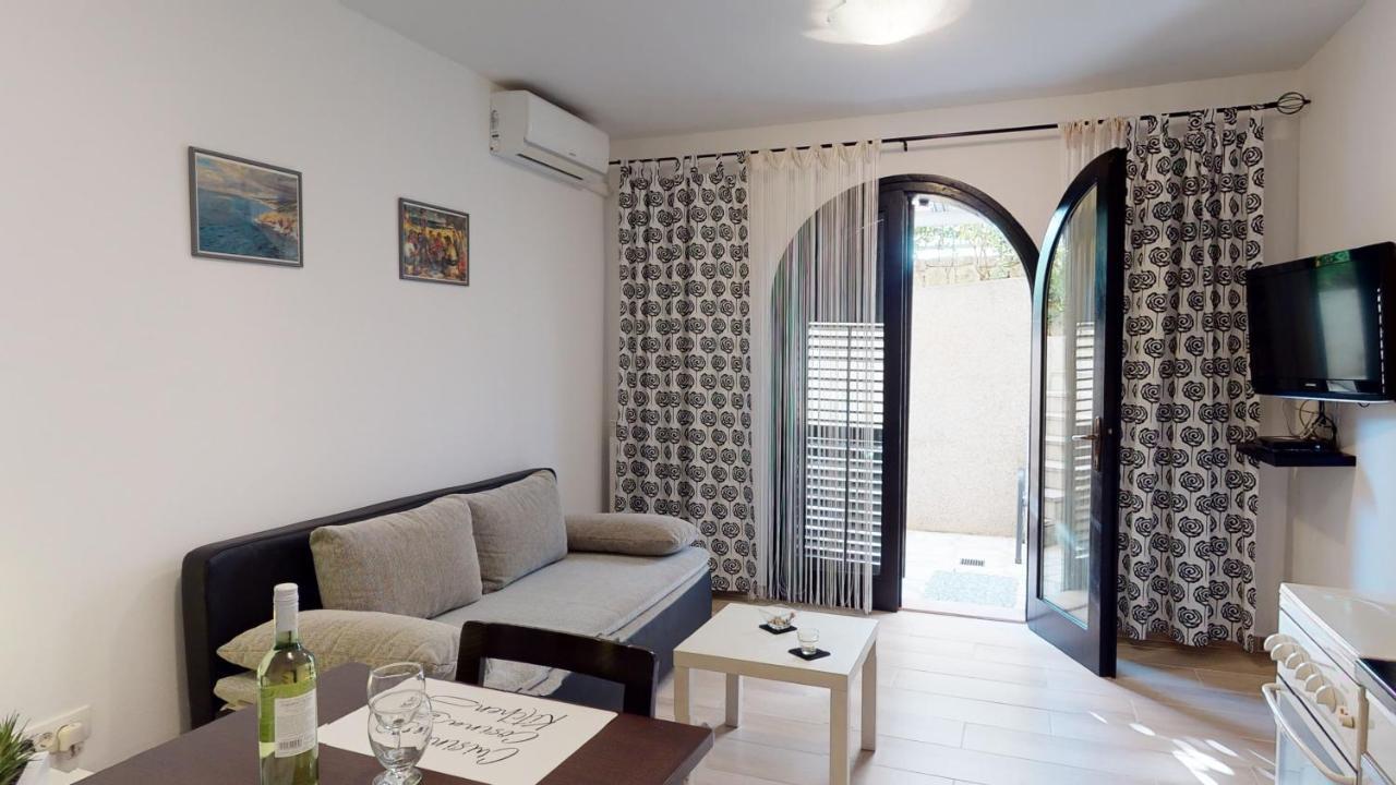 Apartments Villa Mirella Kožino Εξωτερικό φωτογραφία